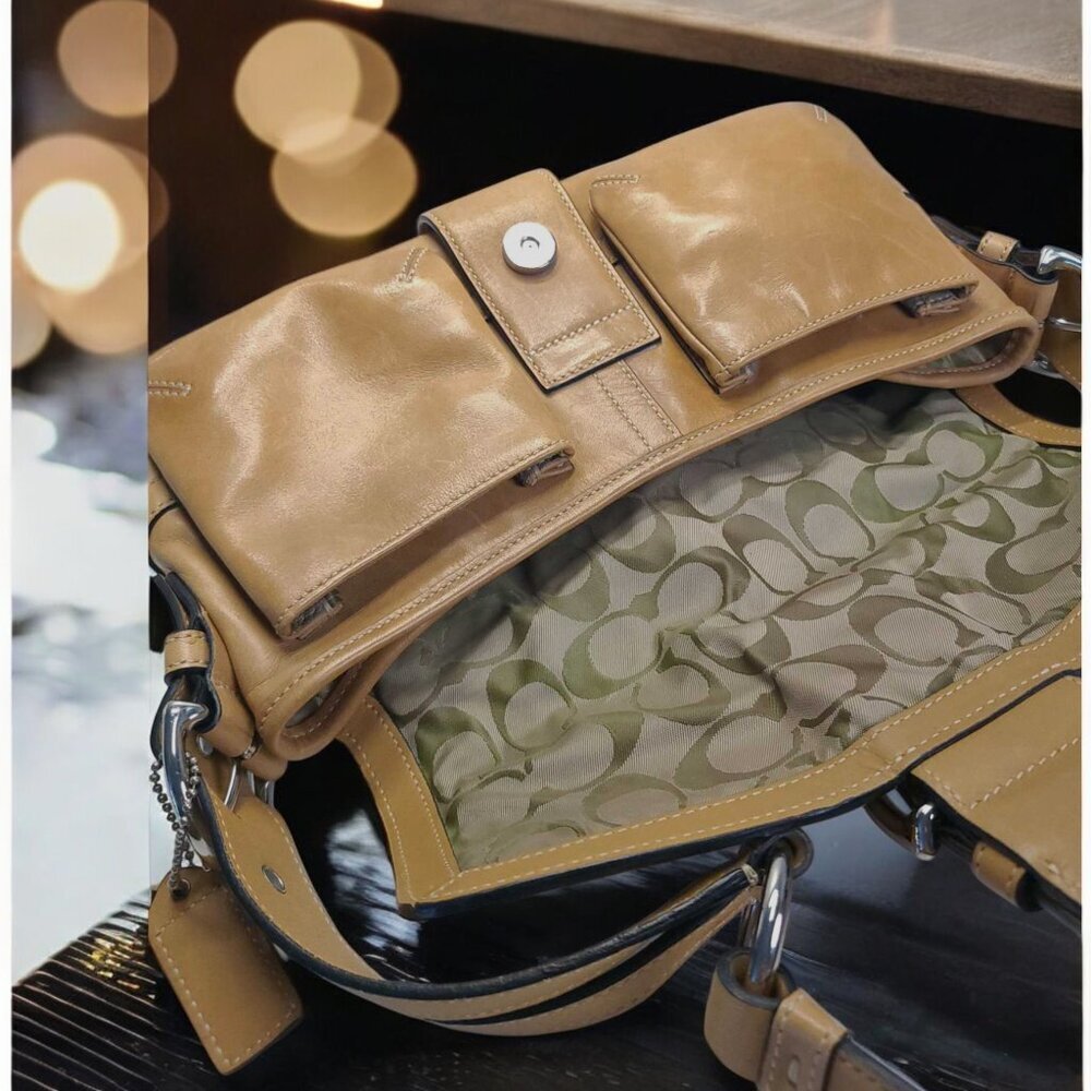 Vintage COACH Soho leather Pocket Flap in camel - Picture 5 of 15